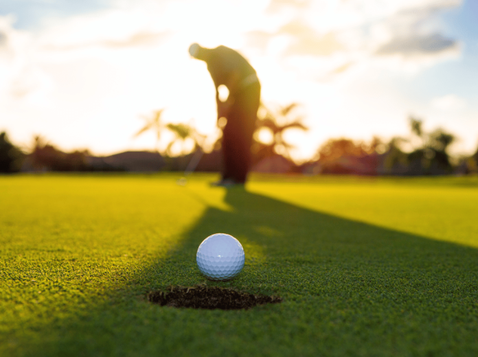 Comment débuter au golf : conseils pour progresser rapidement