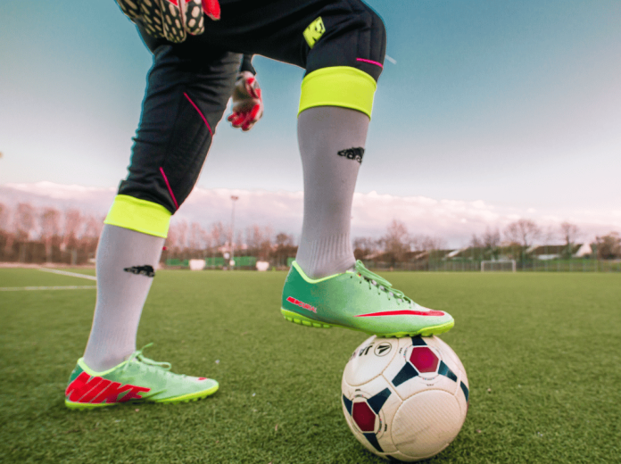 equipements-football-debutant Les équipements de football indispensables pour bien débuter