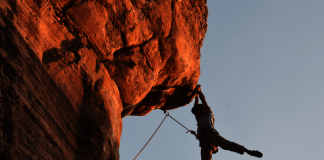 Maîtrisez l’escalade : conseils, techniques et équipements essentiels Maîtrisez l’escalade : conseils, techniques et équipements essentiels