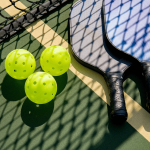 Découvrez le pickleball, le sport tendance qui fait vibrer Découvrez le pickleball, le sport tendance qui fait vibrer