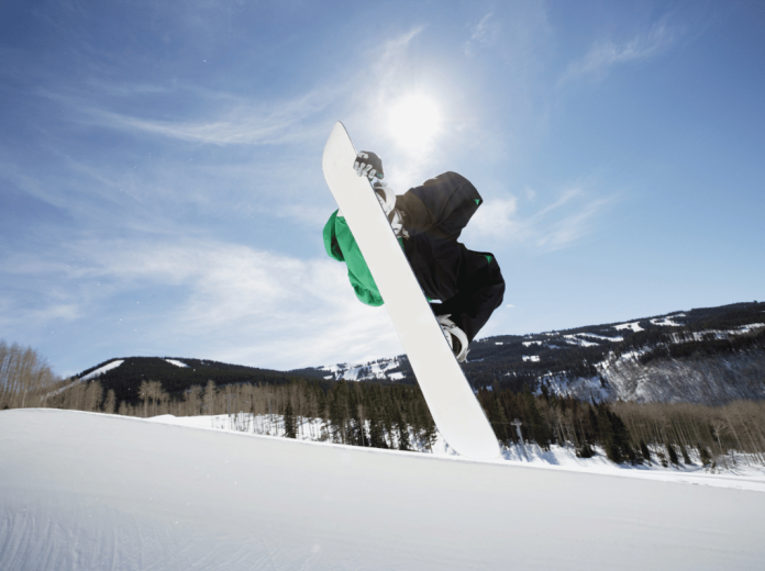 Maitrisez-figures-snowboard-freestyle