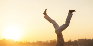 Découvrez les bienfaits et secrets fascinants de la Capoeira Découvrez les bienfaits et secrets fascinants de la Capoeira