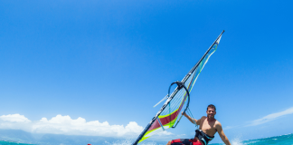 Guide ultime pour débuter facilement en planche à voile Guide ultime pour débuter facilement en planche à voile