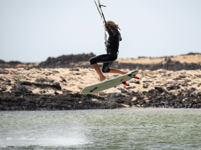 kitefoil-debutants Maîtrisez le kitefoil : astuces et conseils pour débutants
