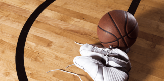 Top 10 des meilleures chaussures de basketball pour briller Top 10 des meilleures chaussures de basketball pour briller