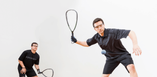 Découvrir le racquetball : règles, bienfaits et astuces essentielles Découvrir le racquetball : règles, bienfaits et astuces essentielles