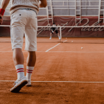 Maîtrisez l’art du tennis en simple avec ces astuces clés Maîtrisez l'art du tennis en simple avec ces astuces clés