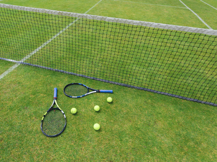 tennis-sur-gazon Maîtrisez les secrets pour exceller au tennis sur gazon
