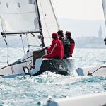 Les essentiels pour débuter et progresser en sport de voile Les essentiels pour débuter et progresser en sport de voile