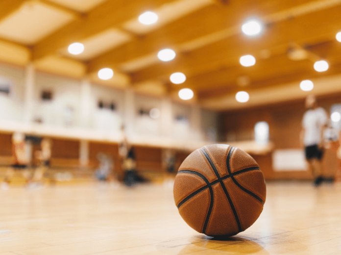 ballons-basketball Meilleurs ballons de basketball recommandés pour tous les niveaux