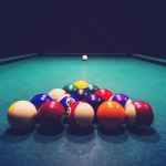 Maîtrisez le jeu de billard avec ces techniques essentielles billard
