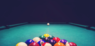 Maîtrisez le jeu de billard avec ces techniques essentielles billard
