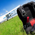 Équipement de parachutisme essentiel : guide complet pour débutants Équipement de parachutisme