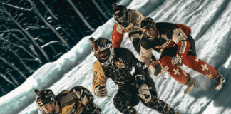Ice cross downhill le sport extrême sur glace à découvrir Ice cross downhill