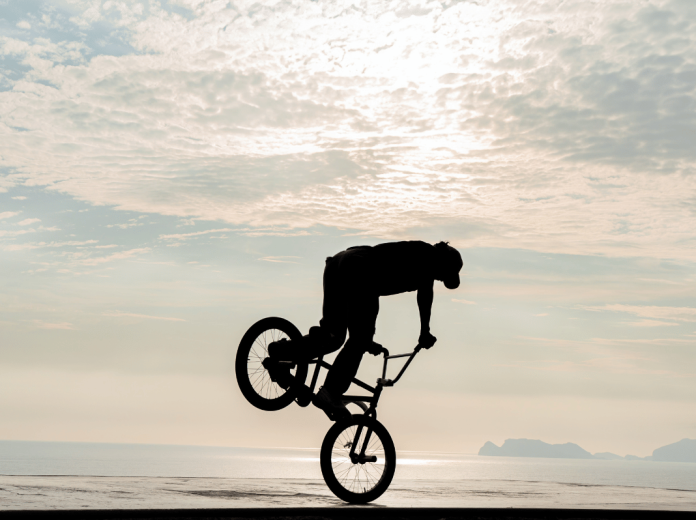 Maîtriser le BMX freestyle techniques