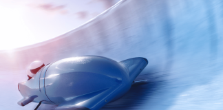 Découvrez le bobsleigh : adrénaline et vitesse sur glace bobsleigh