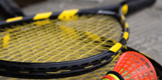 Speedminton la nouvelle façon dynamique de jouer sans filet Speedminton la nouvelle façon dynamique de jouer sans filet