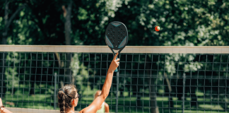 Dominez le Sable : Techniques Essentielles pour le Beach Tennis Beach Tennis