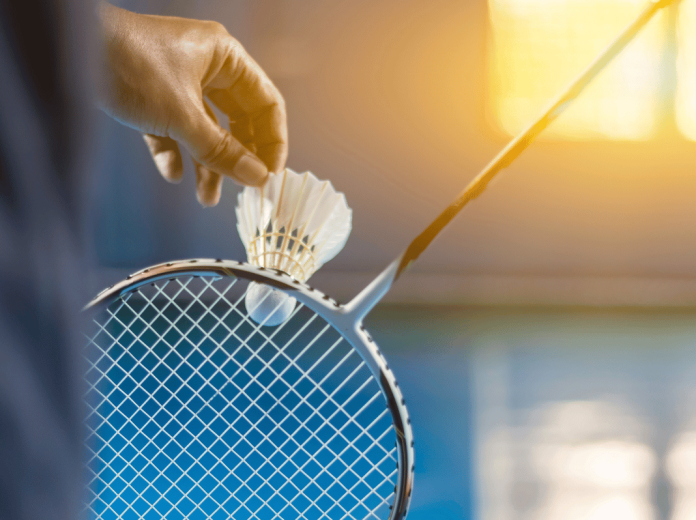 Dominez le Badminton Secrets d’Entraînement et Technique