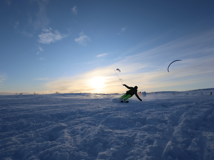 Snowkite