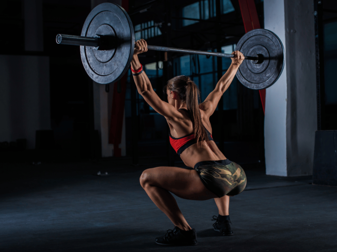 Entrainement-CrossFit-femmes Entraînement CrossFit pour femmes programme musculation et puissance
