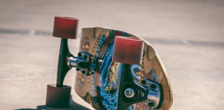Longboard ou skateboard Comment choisir la board idéale Longboard ou skateboard Comment choisir la board idéale